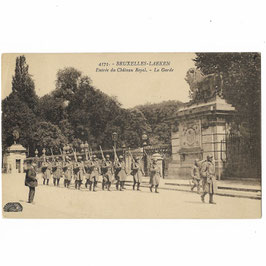 Bruxelles-Laeken - Entrée du Château Royal  - La Garde