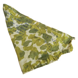 Sjaal - herwerkte parachute - 1952
