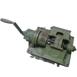 British Army - RAF - belt feeder machine - 1944