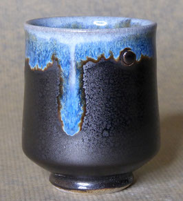 Petit Yunomi "Volcan Bleu" / Small Yunomi 'Blue Volcano' n°2