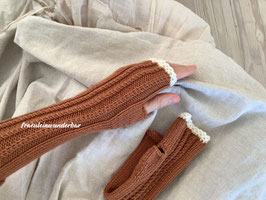 Wunderbarste Fräuleins- Handstulpen mit Daumenöffnung, 100 % Schurwolle (Merino extrafein)