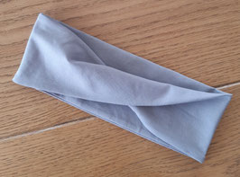 Gedrehtes Stirnband