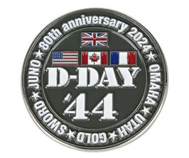 Embleem metaal D-Day 80 pin 1944-2024 met de namen van de 5 stranden
