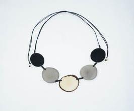 Tagua-Kette "Carmela" schwarz-grau/ Tagua Necklace "Carmela" black-grey