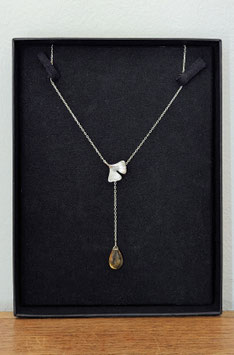 Collana Foglia di Ginkgo Biloba in Argento 925 con Quarzo Citrino Naturale