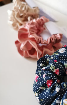 Rosen Scrunchies