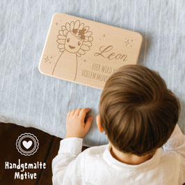 Personalisierbares Kinder Frühstücksbrettchen „Löwe“ – Gravur mit Wunschname