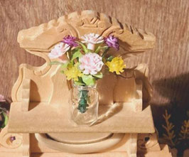 EF004 Vase eckig aus GLAS mit Blumenstrauß
