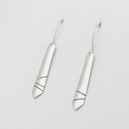 BOUCLES D'OREILLE ÉPURÉES GRAVÉES