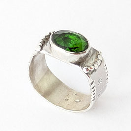 102. Bague argent " cristal verde "