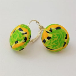 77. Boucles d'oreilles dormeuses zébrée vert