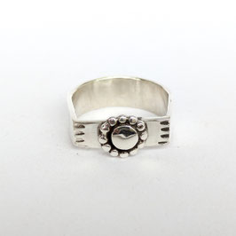 132. Bague argent "Zinia"