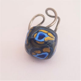 BF41. Bague rocher bleu métal brossé