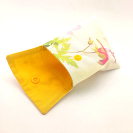 45. Petite pochette soie fleurie