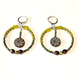 FBO157. Boucles d'oreilles créoles fleur grise