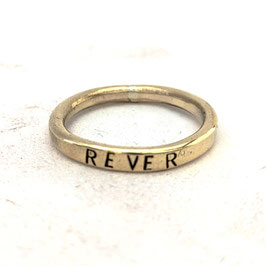 BL35. Anneau laiton doré "rêver"