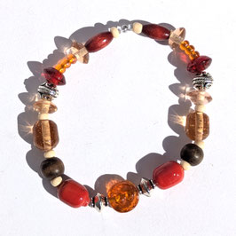 28. Bracelet orange