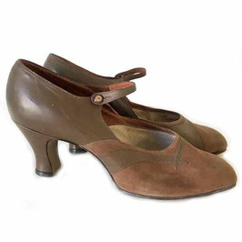 Pumps Gr. 39.5 mit Riemchen Original 1920s Dead stock