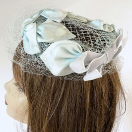 Fascinator Hütchen Bibi hellblau mit Schleier VINTAGE 1960s