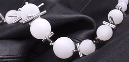 Große Statementkette 'Gloria', original italienische Polaris Perlen, versilberte Stäbchen und kleinste schwarze Messingperlchen, weiß