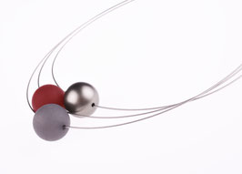 Halsreif "Mara", 20mm italienische Polarisperlen in Bordeaux, Grau und metallic Akzent (Mod.Nr. 2082W18-3)