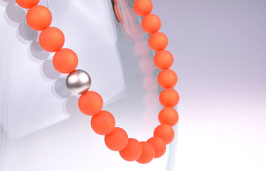 Modisch elegante Polariskette "Fiona", original italienische Polarisperlen mit einer silber-metallic Akzentperle, Orange