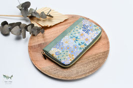 Geldbeutel / Stella / Blumen / Kunstleder / hellblau & mint, grün
