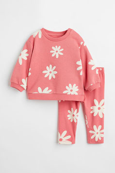 Modelo: 2309-07 Conjunto rosa fresa con flor