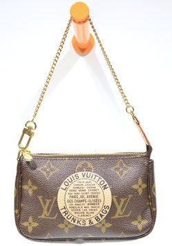 Louis Vuitton Mini Pochette
