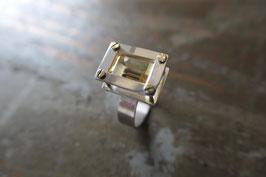 Bague réglable en argent et citrine facettée vissée