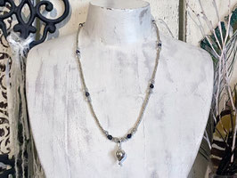 Filigrane Halskette aus Silber 925 mit Iolith und Bergkristall