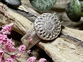 Fingerring Blumen-Mandala aus Feinsilber und Silber 925