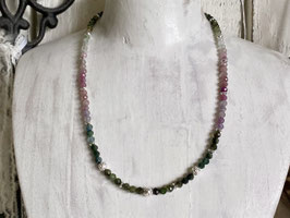 Kurze Halskette aus Multicolor-Turmalin und Silber 925