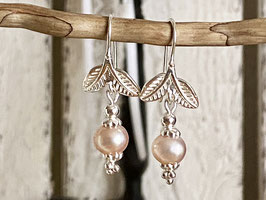 Ohrhänger Blätter aus Silber 925 und Süsswasser-Perlen