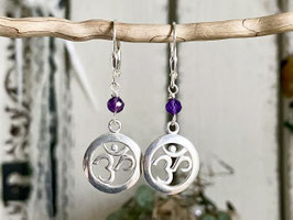 Ohm- Ohrhänger mit Amethyst