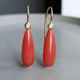 Edelkorallenohrringe mit Brillanten 750 Gold