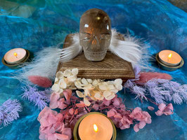 "Spirit of the Moon" Kristallschädel aus Rauchquarz