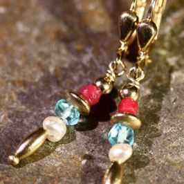 Ohrschmuck "Rubine & Perle" mit 333er Echtgold