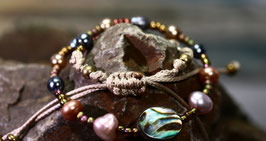 Armschmuck "Süßwasserperlen" Perlmutt-Bunt