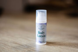 Alpaka Bodylotion mit Brokkoliöl, Viola & Keratin der Alpakafaser 50ml Spender