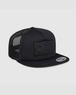FLAG TRUCKER (blk)