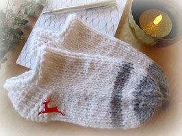CUTE HOME SNEAKERS | SWEET HOMESOCKS | SÜSSE HAUSSOCKEN _ gestrickt ♥