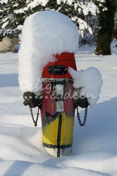 Hydrant im Schnee