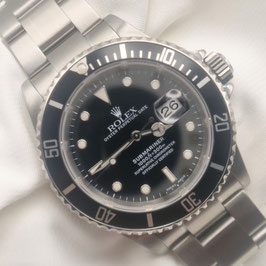 Rolex Submariner Date 40 · Ref. 16610T · Stahl · Schwarz
