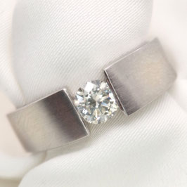 Goldring 585 Weißgold · Christ · Spannring 0,30 ct Brillant