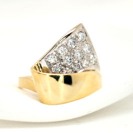 Goldring 750er Gold mit Brillanten