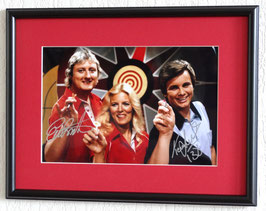 *RARE* Originally hand signed Deluxe framed photo from English former darts player Keith 'The Fella' Deller AND Eric 'The Crafty Cockney' Bristow + COA