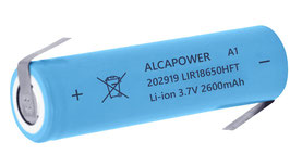 BATTERIA RICARICABILE LITIO  18650  2600 mAh CON LAMELLE PER SALDATURA