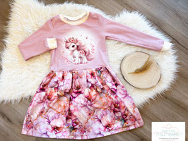 Kleid Einhorn Rosen 134/140