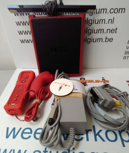 tweedehands Console Nintendo Wii Mini (Rood/Zwart). productienummer 59